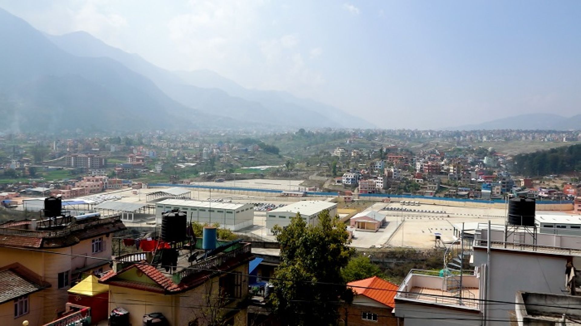 चोभार सुक्खा बन्दरगाहमा व्यवसायिक गतिविधि बढ्दै, व्यवसायी उत्साहित